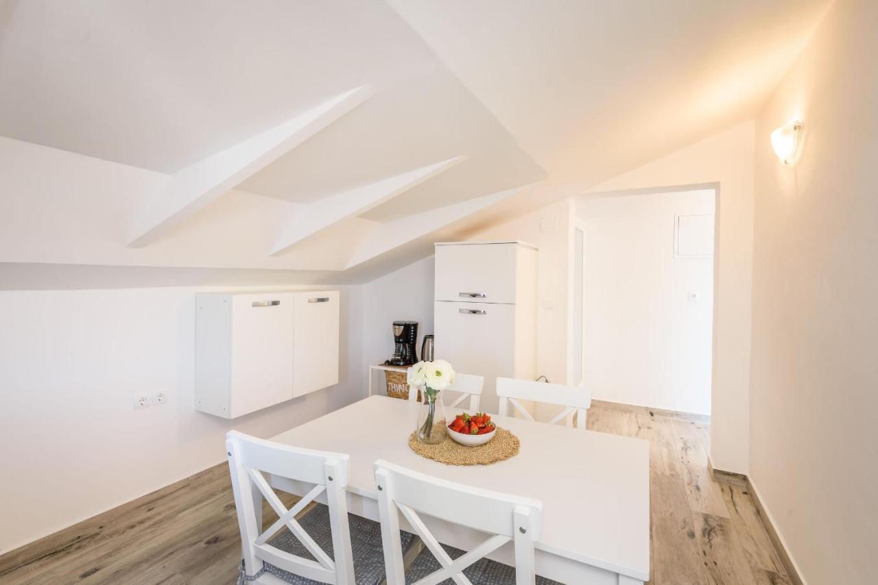 קומרנה Apartments Morska Vila מראה חיצוני תמונה