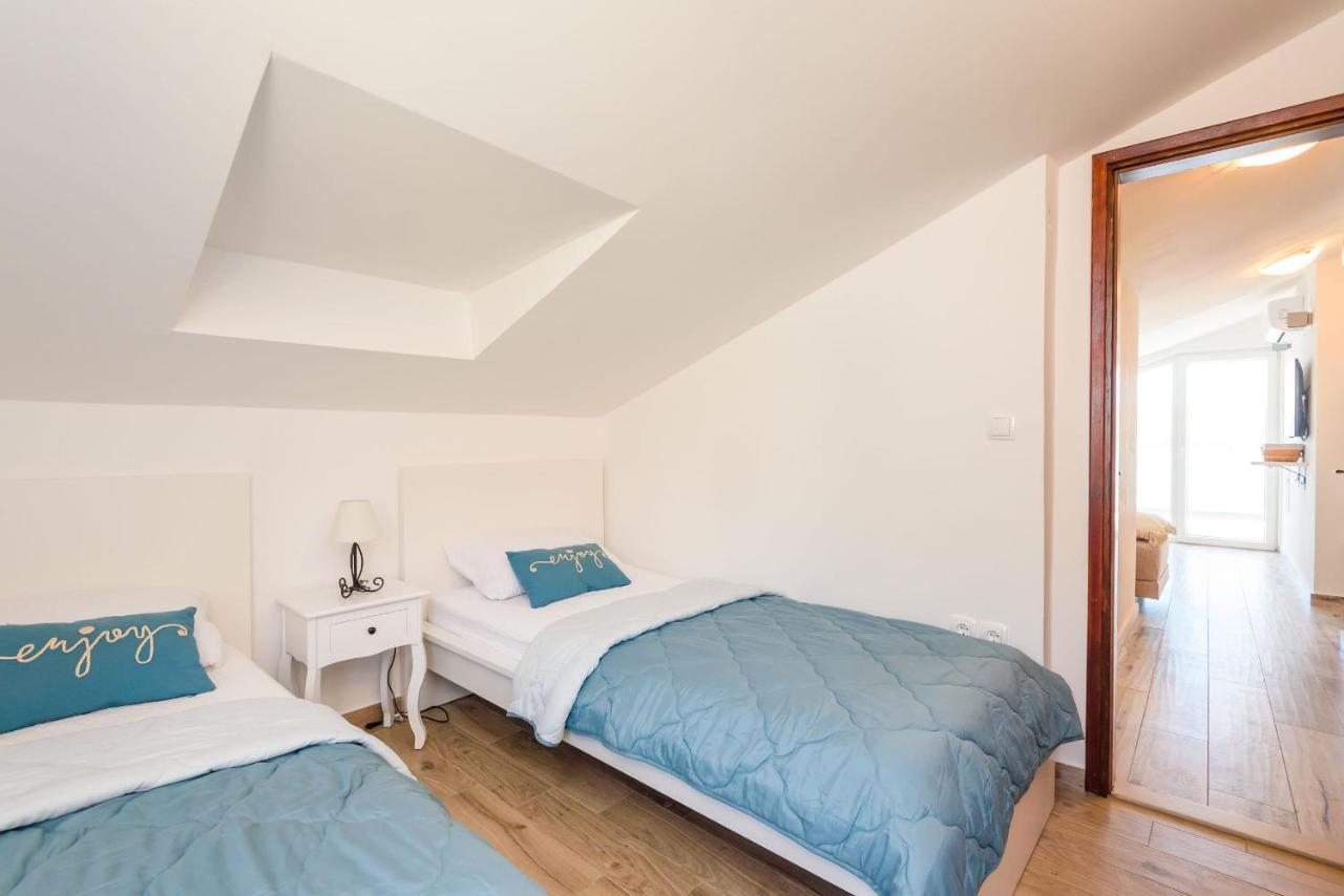 קומרנה Apartments Morska Vila מראה חיצוני תמונה